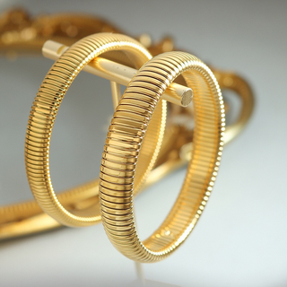 Retro Gold Bangle with Simple Threaded Pattern （Narrow）