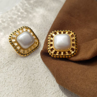 Filigree Pearl Square Earrings